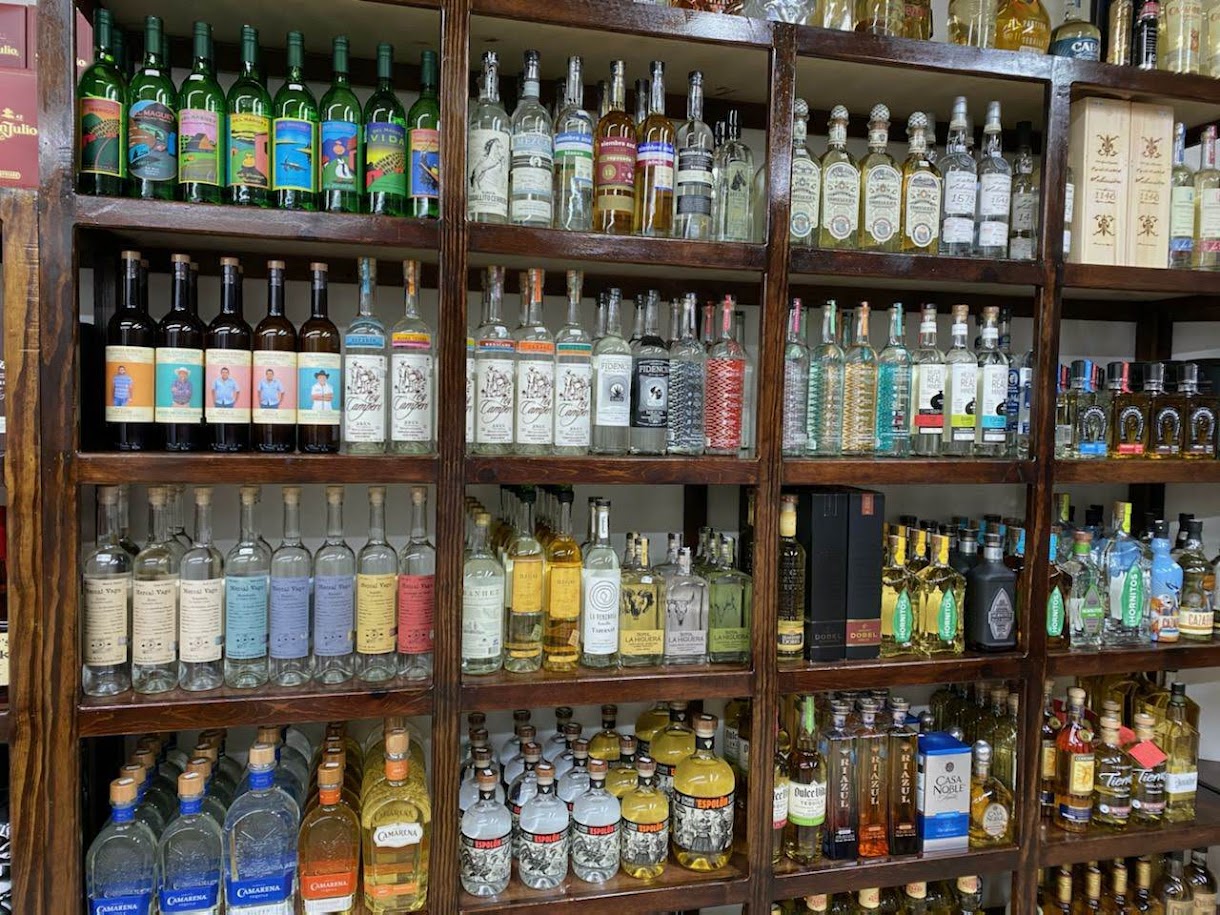 Ly's Liquor