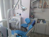 CLINICA DENTAL BIGUES I RIELLS -GUILLERMO RUSINQUE Odontólogo en Bigues i Riells