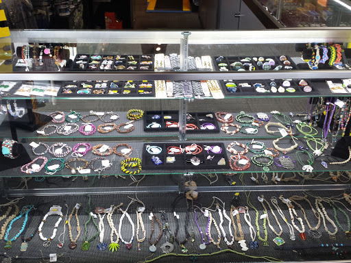 Tobacco Shop «Headed West», reviews and photos, 9674 E Arapahoe Rd, Greenwood Village, CO 80112, USA