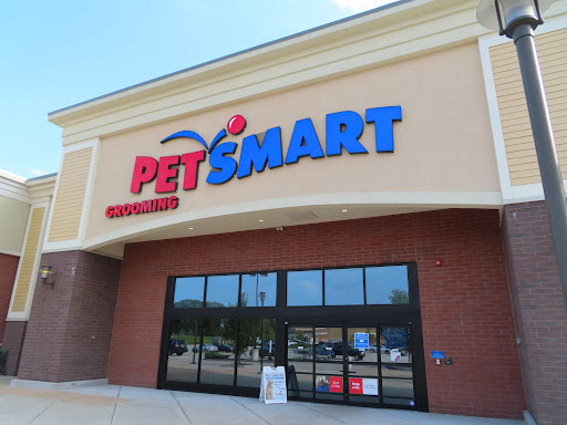 Pet Supply Store «PetSmart», reviews and photos, 700 Lafayette Rd #211, Seabrook, NH 03874, USA