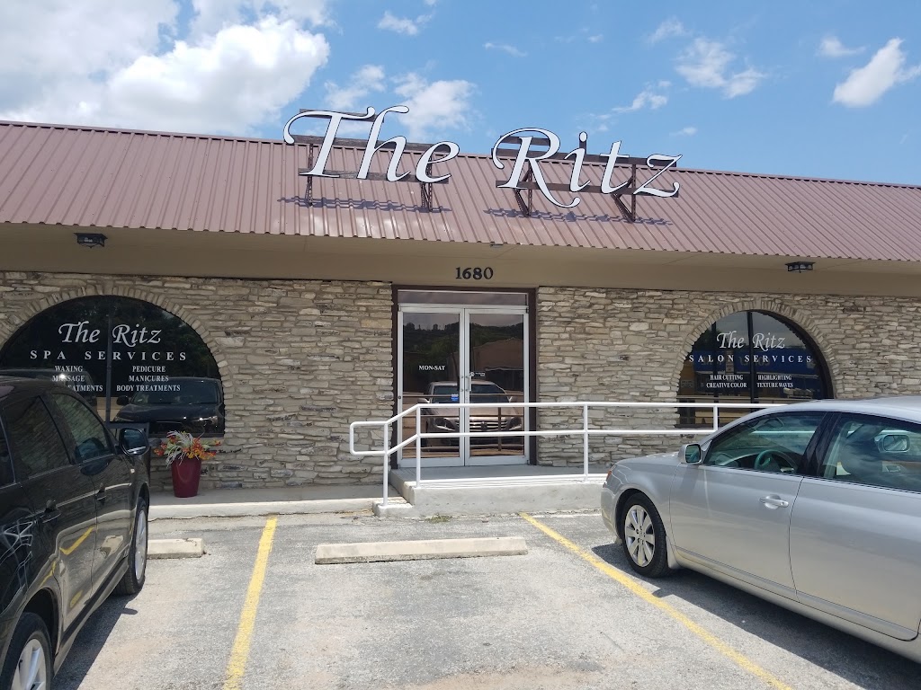 The Ritz Salon & Spa 78028