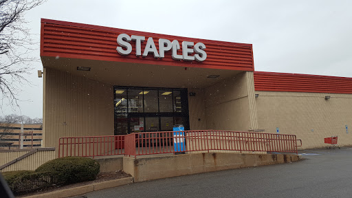 Office Supply Store «Staples», reviews and photos, 30 Lafayette Ave, Morristown, NJ 07960, USA