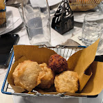 Photo n°4 de l'avis de Emanuele.a fait le 20/04/2023 à 09:27 sur le  Sasà Martucci - Pizzeria I Masanielli à Caserta