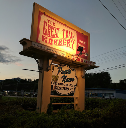 Furniture Store «Great Train Robbery», reviews and photos, 2120 Tynecastle Hwy # 3, Banner Elk, NC 28604, USA