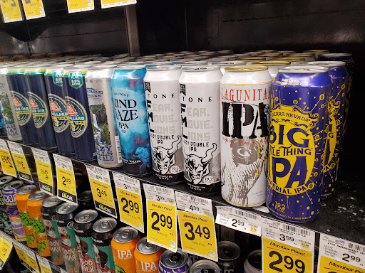 Grocery Store «Safeway», reviews and photos, 138 W Ellendale Ave, Dallas, OR 97338, USA