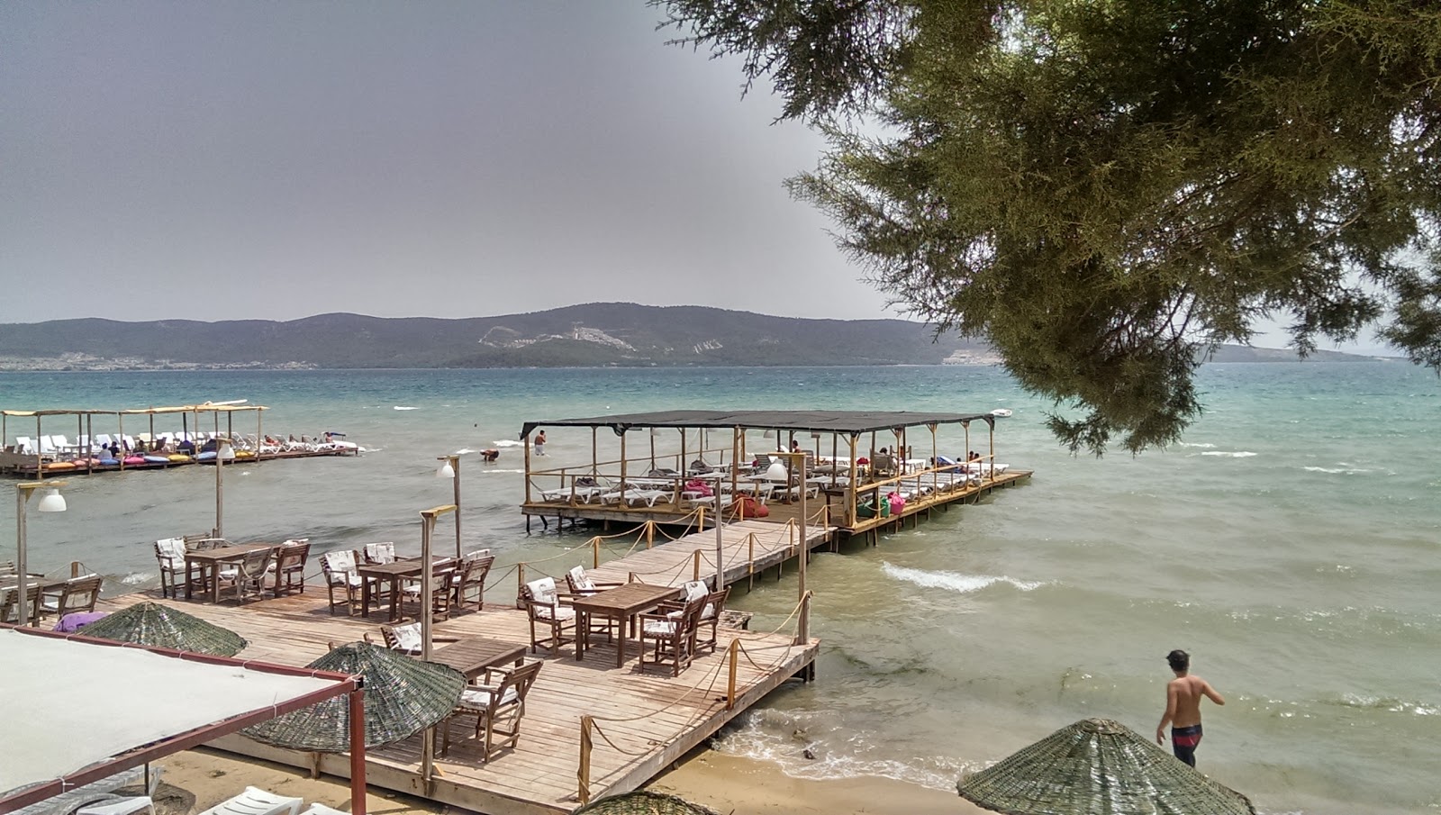 Fevzi Cakmak beach'in fotoğrafı ve yerleşim
