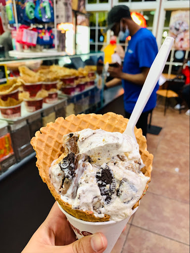 Ice Cream Shop «Cold Stone Creamery», reviews and photos, 101 Mill St #108, Gahanna, OH 43230, USA