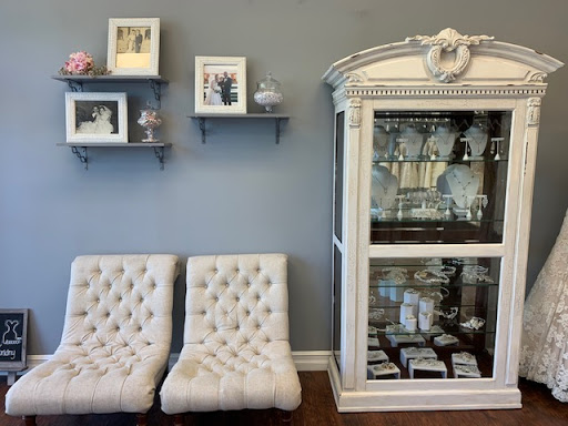 Bridal Shop «Bridal World», reviews and photos, 191 Atlantic Ave, Freeport, NY 11520, USA