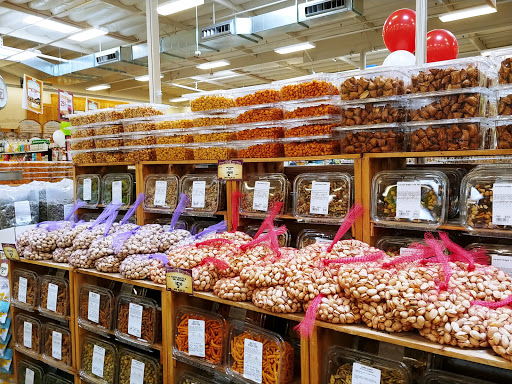 Grocery Store «Sprouts Farmers Market», reviews and photos, 1431 W Imperial Hwy, La Habra, CA 90631, USA