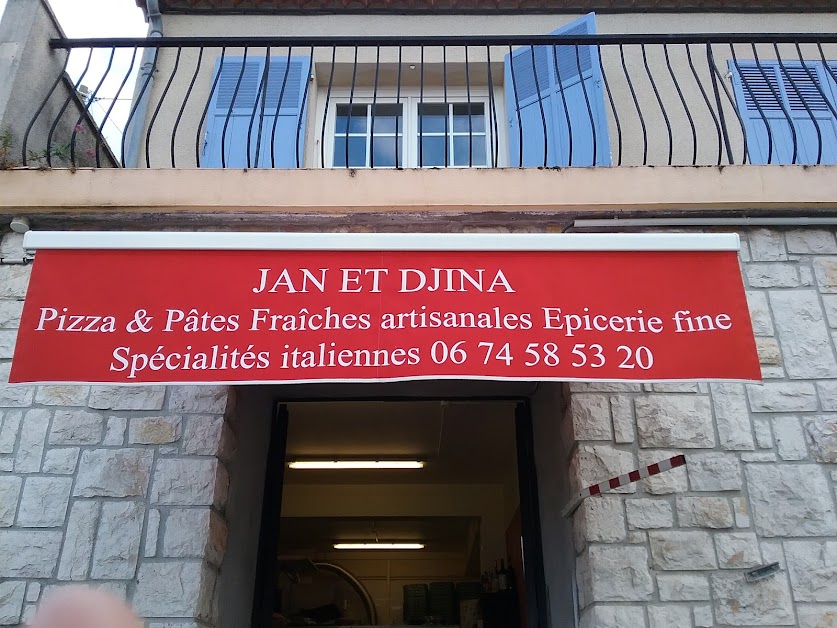 Jan & Djina à Aspremont (Alpes-Maritimes 06)