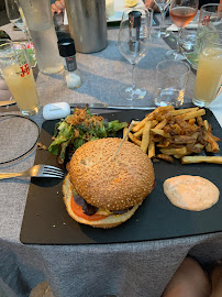 Hamburger du Restaurant D'Ici Et D'Ailleurs à Avignon - n°14