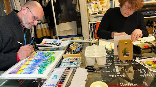 Atelier de Dessin et Peinture - Raissa Sue à Annecy