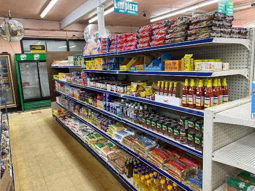 Grocery Store «Green Street Supermarket», reviews and photos, 186 Green St, Jamaica Plain, MA 02130, USA