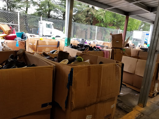 Thrift Store «Goodwill Outlet Store», reviews and photos, 800 Central Ave, Linthicum Heights, MD 21090, USA