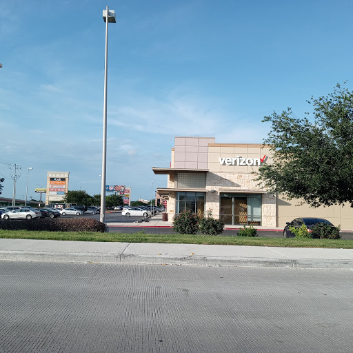 Cell Phone Store «Verizon», reviews and photos, 2802 Interstate 35 Frontage Rd h, New Braunfels, TX 78130, USA