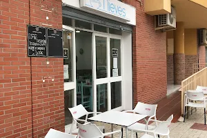 Cafetería Nieves image