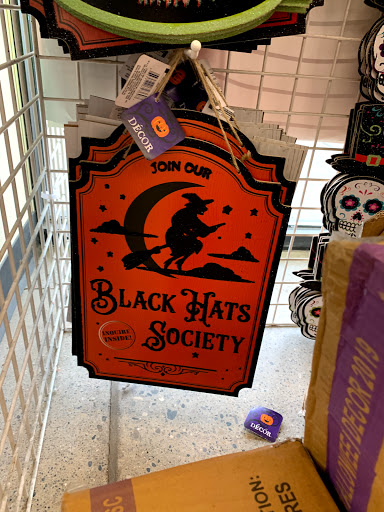 Dollar Store «Dollar Tree», reviews and photos, 1044 S Main St, Chelsea, MI 48118, USA