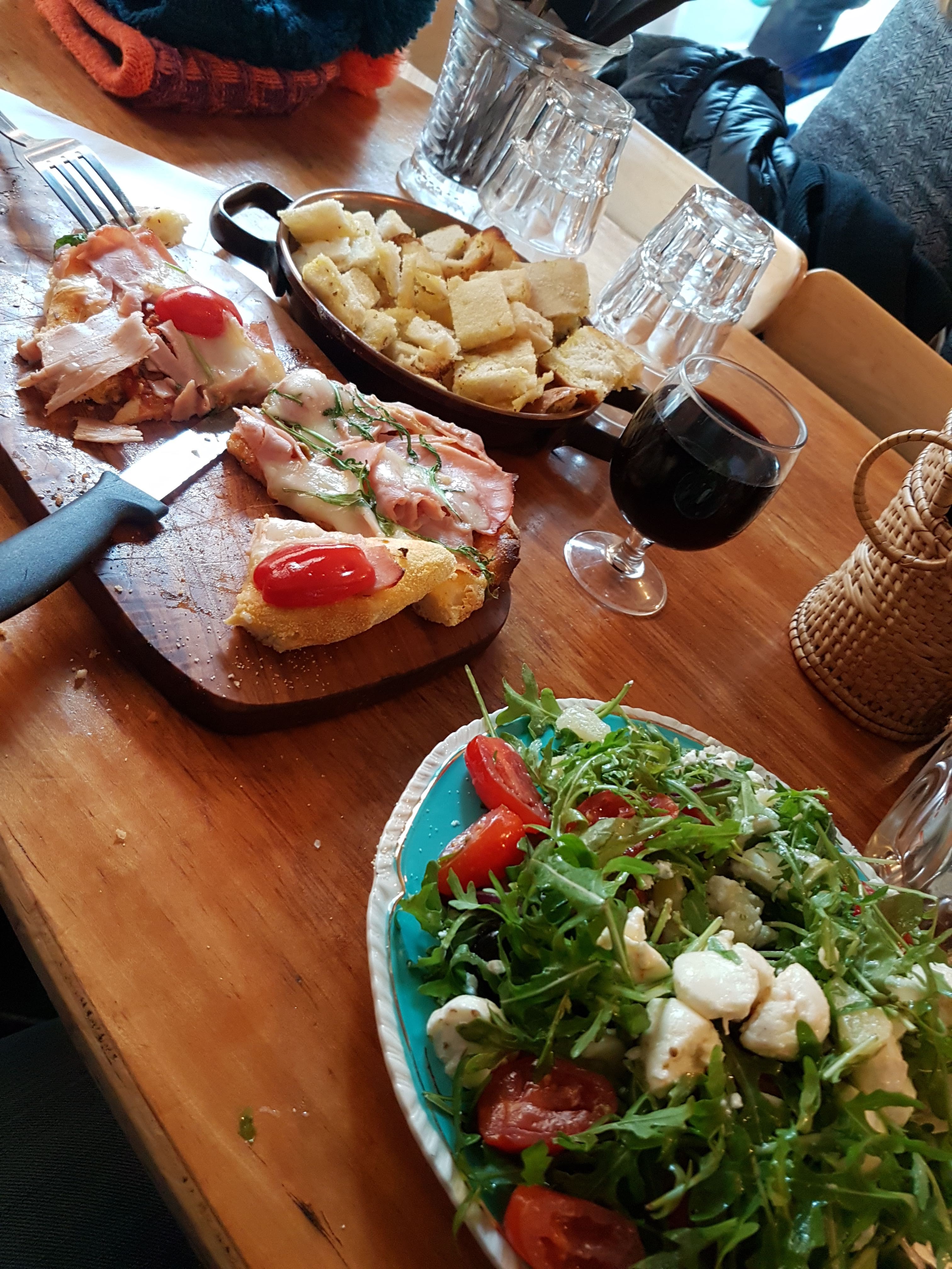 Photo n° 1 de l'avis de Samuel.e fait le 20/11/2019 à 21:28
