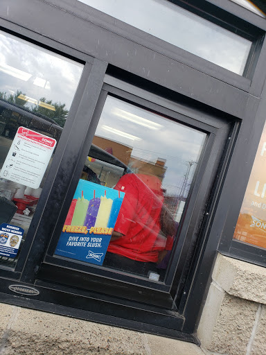 Fast Food Restaurant «Sonic Drive-In», reviews and photos, 4910 Central Ave NE, Columbia Heights, MN 55421, USA