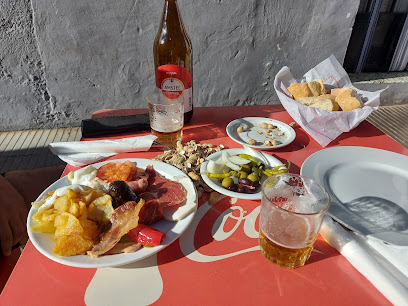 Restaurante - Bar Casa Herminia - Carrer Vilafamés, 4, 12191 La Pobla Tornesa, Castelló, Spain