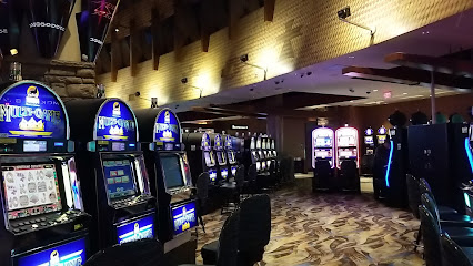 Tachi Palace Casino Resort - 17225 Jersey Ave, Lemoore, CA 93245