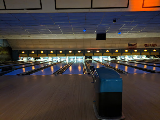 Bowling Alley «Lucky Strike Lanes Inc», reviews and photos, 185 Stafford Rd, Mansfield Center, CT 06250, USA