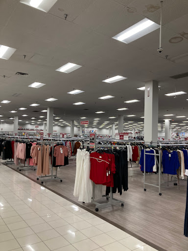 Clothing Store «Burlington Coat Factory», reviews and photos, 6055 E Main St, Columbus, OH 43213, USA