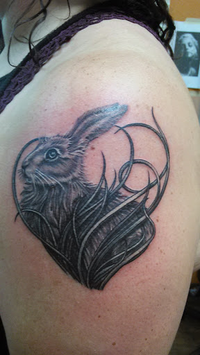 Tattoo Shop «Art & Soul Tattoo», reviews and photos, 6021 S Westnedge Ave, Portage, MI 49002, USA