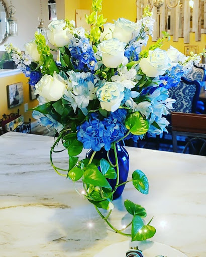 Florist «Blissful Blooms Floral», reviews and photos, 17 East Ave, Monroe, OH 45050, USA