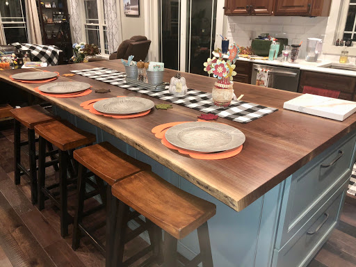 Furniture Store «Spiritcraft Furniture», reviews and photos, 7 Jackson St, East Dundee, IL 60118, USA