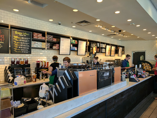 Coffee Shop «Starbucks», reviews and photos, 2871 Dixie Hwy, Fort Mitchell, KY 41017, USA