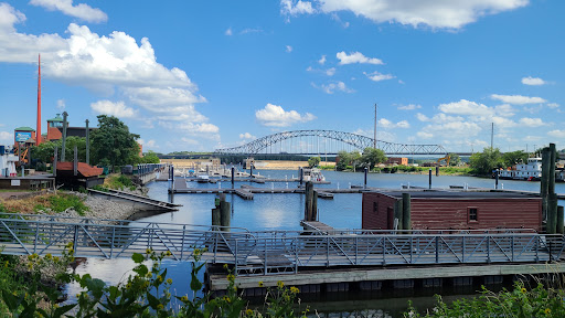 Aquarium «National Mississippi River Museum & Aquarium», reviews and photos, 350 E 3rd St, Dubuque, IA 52001, USA