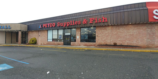 Shopping Mall «South Mall», reviews and photos, 3300 Lehigh St, Allentown, PA 18103, USA