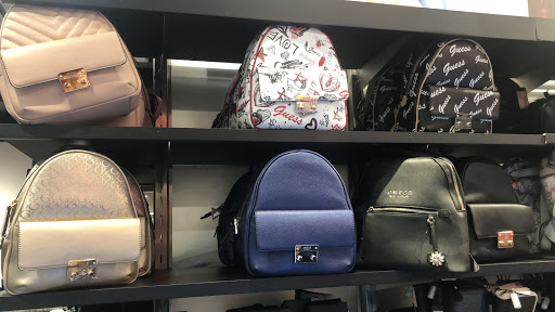 Clothing Store «GUESS Factory», reviews and photos, 12801 W Sunrise Blvd #631, Sunrise, FL 33323, USA
