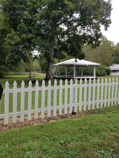 Performing Arts Theater «Pine Knob Theatre», reviews and photos, 2250 Pine Knob Rd, Caneyville, KY 42721, USA