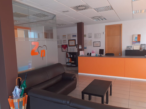 Información y opiniones sobre Clínica Dental Zeodent en Toledo de El Viso De San Juan