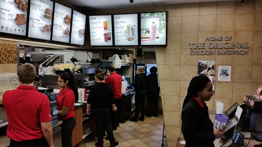 Fast Food Restaurant «Chick-fil-A», reviews and photos, 185 N Randall Rd, Batavia, IL 60510, USA