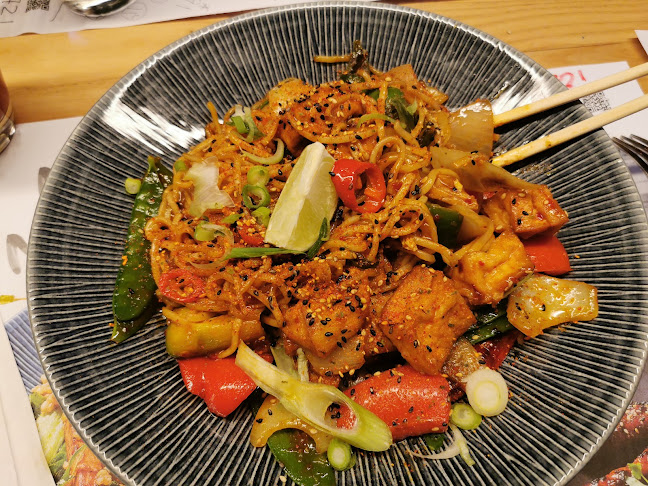 Comments and reviews of wagamama edinburgh st andrew square