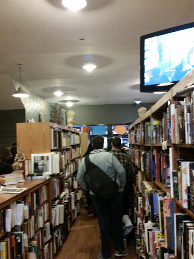 Book Store «Uncharted Books», reviews and photos, 2620 N Milwaukee Ave, Chicago, IL 60647, USA