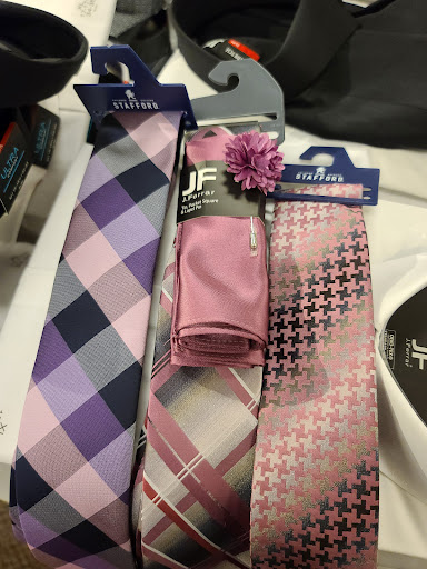 Department Store «JCPenney», reviews and photos, 100 Stonewood St, Downey, CA 90241, USA