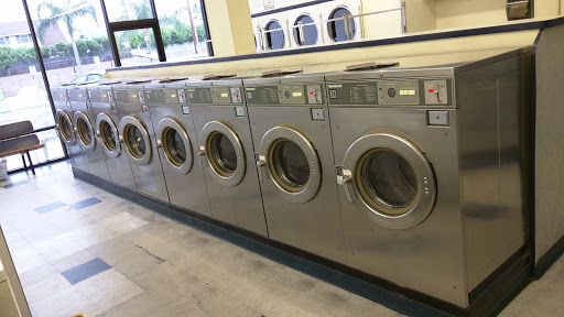 Laundromat «Sudz Coin», reviews and photos, 1001 Pacific Coast Hwy, Seal Beach, CA 90740, USA