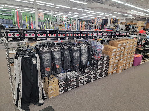 Sporting Goods Store «Play It Again Sports», reviews and photos, 2575 Fairview Ave N, Roseville, MN 55113, USA