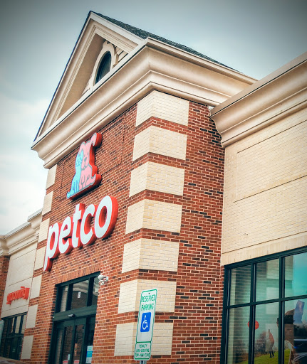 Petco Animal Supplies, 237 Hanbury Rd E, Chesapeake, VA 23322, USA, 