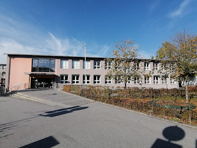 Grundschule Angermühle Schulen, allgemein bildende Schulen Angermühle 10, 94469 Deggendorf, Deutschland