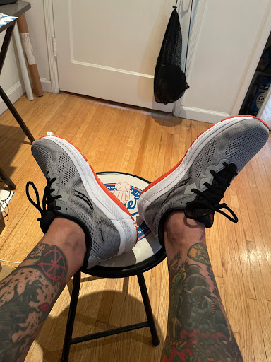 Shoe Store «A Snails Pace Running Shop», reviews and photos, 1040 E Imperial Hwy # F2, Brea, CA 92821, USA