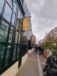 Photo n°182 de Eugène Eugène à Puteaux ()
