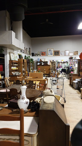 Thrift Store «Jonnycake Center of Westerly», reviews and photos