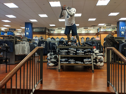 Book Store «Yale University Bookstore», reviews and photos, 77 Broadway, New Haven, CT 06511, USA