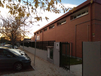 CEIP Chozas de La Sierra Av. de las Islas, 0, 28791 Soto del Real, Madrid, España