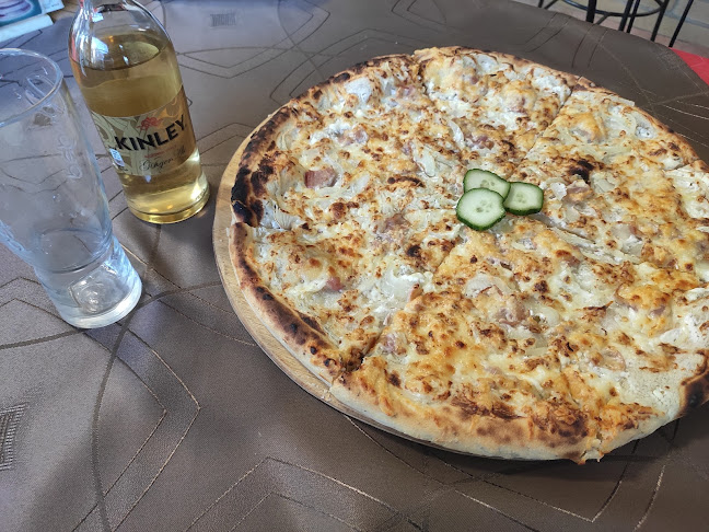 Értékelések erről a helyről: Gocsi Pizzéria, Harta - Pizza